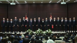 Yeni kabinede Mardinli 3 bakan