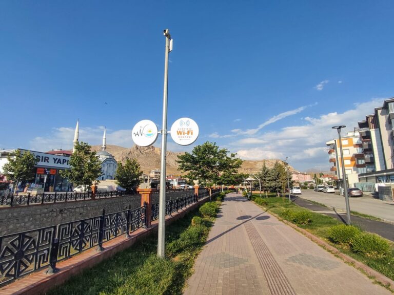 Van Büyükşehir Belediyesi wifi.van.bel.tr kapsama alanını genişletiyor