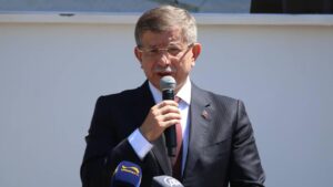 Davutoğlu’ndan CHP Lideri’ne ‘protokol’ tepkisi