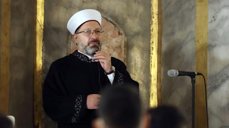 “Yarın sabah namazında Ayasofya’da buluşuyoruz”