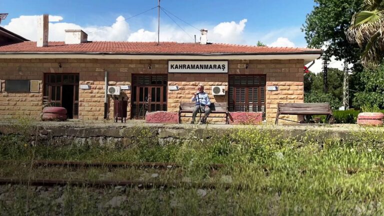 43 yıllık ekmek kapısı yuvası oldu