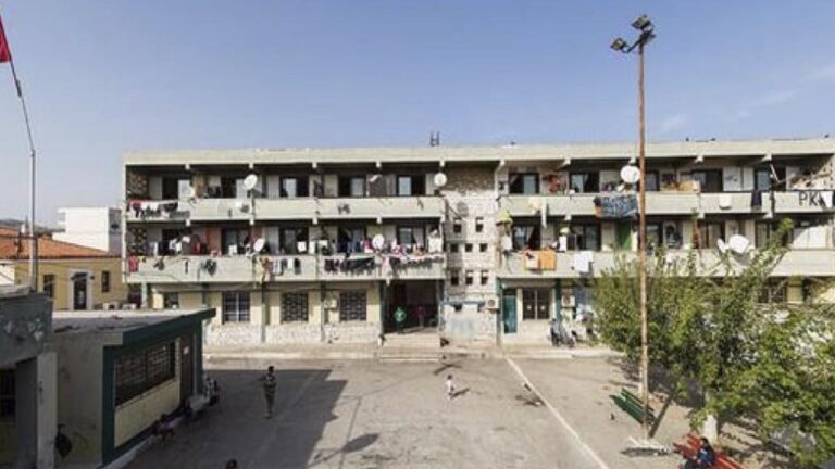 Lavrion Kampı: İyi niyet mi, oyalama mı?