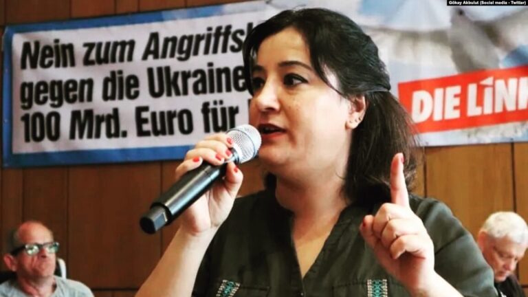 Alman Gazeteciler Birliği: “Gazeteciler Türkiye’ye gitmesin”