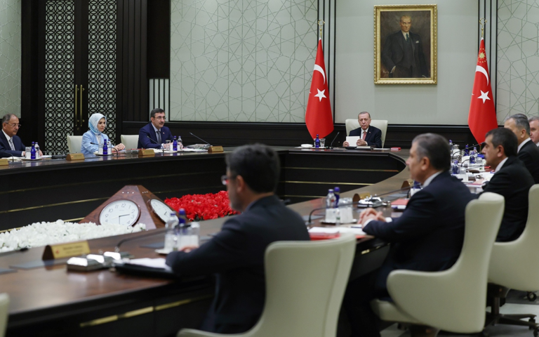 Kabine bugün yoğun gündemle toplanacak
