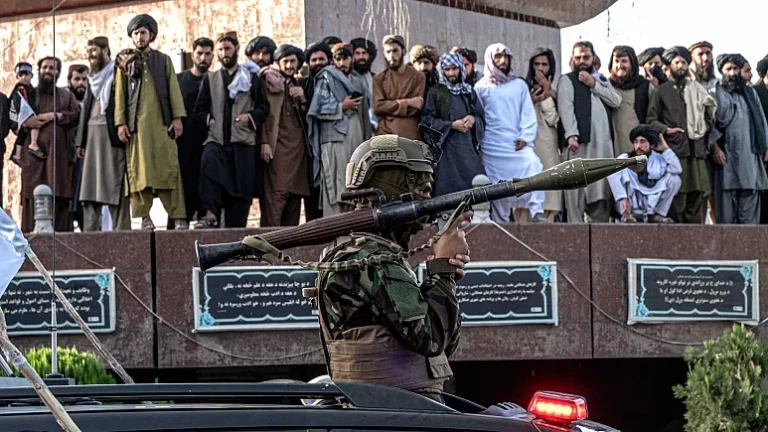 Afganistan: Taliban, iktidara gelişinin ikinci yıl dönümünü kutluyor