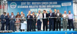 Bakan Özhaseki: “Bölünmüş yolu 6 bin kilometreden 29 bin kilometreye çıkardık”
