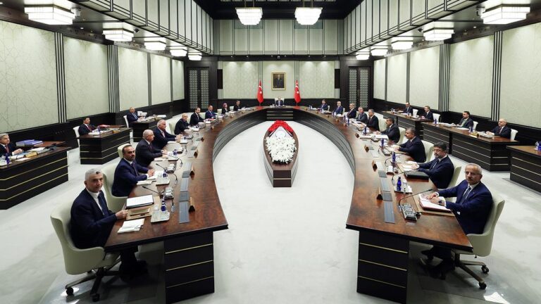 Kabine bugün toplanıyor