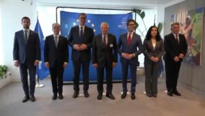 AB, Batı Balkan ülkelerine üyelik yolunda destek taahhüdünü yineledi