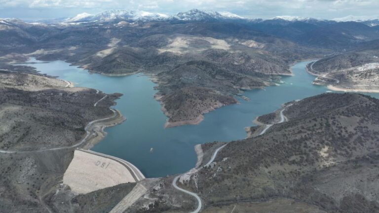 Sivas’ın 60 günlük suyu kaldı