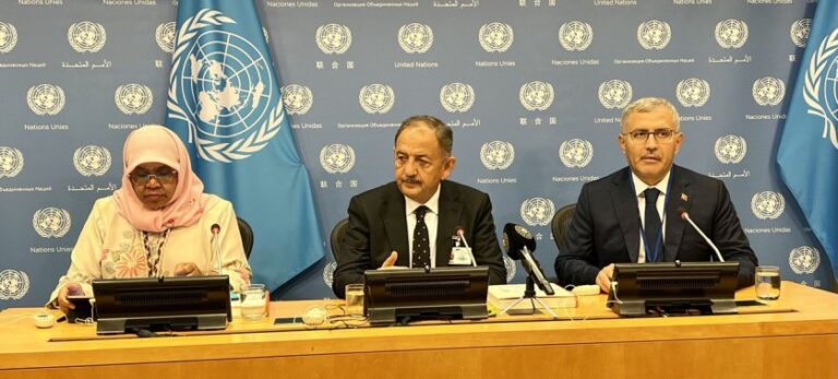 Bakan Mehmet Özhaseki, “Sıfır Atık ilkelerine göre şehirler inşa ediyoruz”