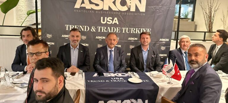 Bakan Özhaseki ABD’de Türk İş İnsanlarıyla buluştu
