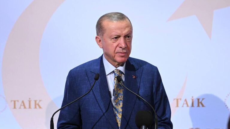Cumhurbaşkanı Erdoğan: Türkiye yatırımcılar için güvenli liman olmayı sürdürüyor