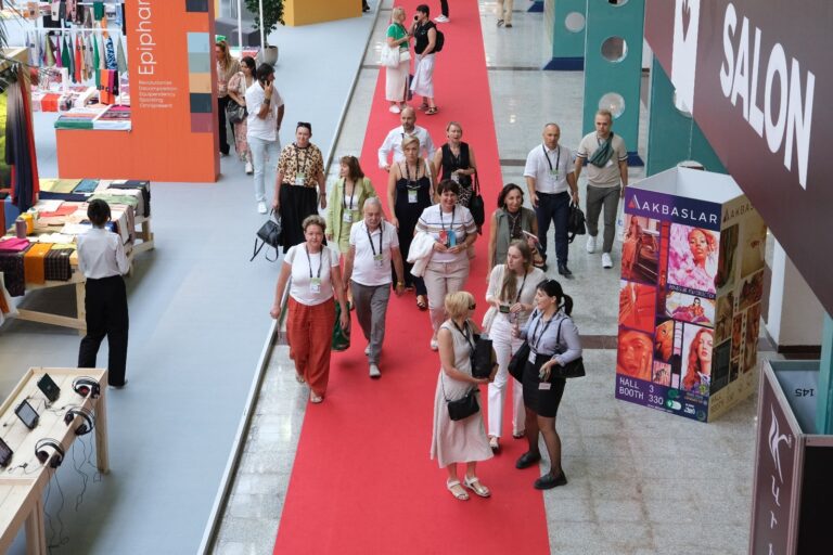 Ekolojik tekstil üreticileri, B2B görüşleriyle küresel pazarla temaslarına devam ediyor