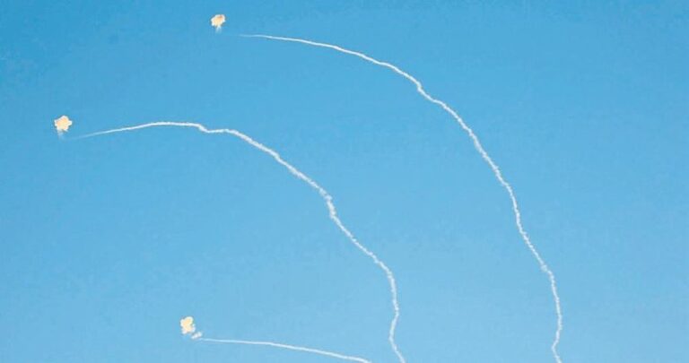 Kara harekatının şifresi füzeler ve rehineler