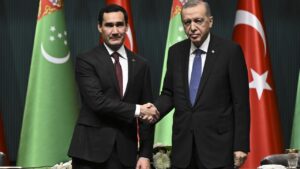 Türkiye ile Türkmenistan arasında 13 işbirliği anlaşması