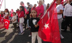 Kocaeli Kartepe’de Cumhuriyet’in 100’ncü yıl coşkusu