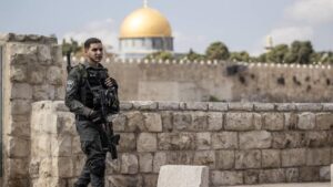 Uluslararası sorunlardaki gözcü: Garantörlük