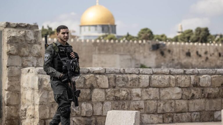 Uluslararası sorunlardaki gözcü: Garantörlük