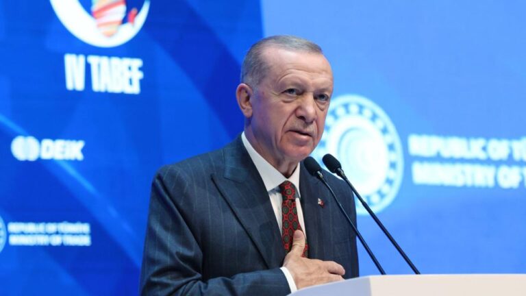 Erdoğan: Afrika Kıtası ile ticaret hacmimiz 41 milyar dolara yaklaştı