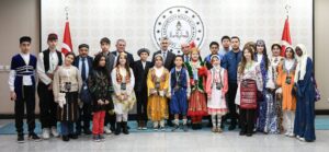 Türk dünyasının proje üreten gençlerinden MEB’lığına ziyaret