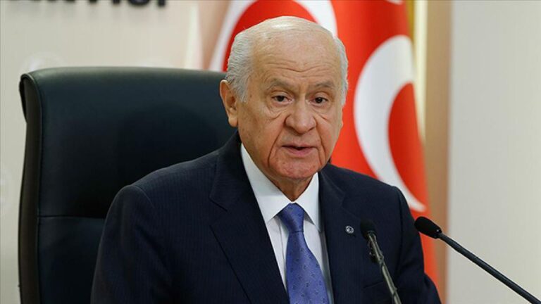 Bahçeli: Toplumsal arınma, siyasi aklanma ertelenemez yükümlülüğümüzdür
