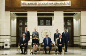 Slovenya, Lüksemburg ve Finlandiya’nın Ankara Büyükelçileri, Cumhurbaşkanı Erdoğan’a güven mektubu sundu