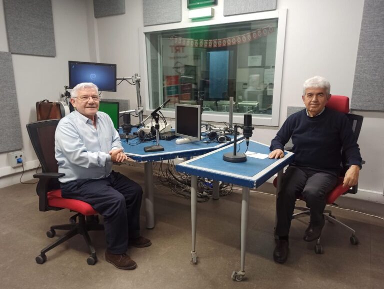 Prof. Dr. Osman Beyazoğlu, “Bir gıdanın organik olabilmesi için hormonlu, koruyucu içerikli, renklendirici olan hiçbir yapay madde içermemesi gerekir”