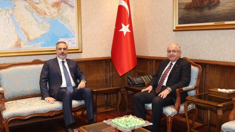 Hakan Fidan’dan Yaşar Güler’e taziye ziyareti