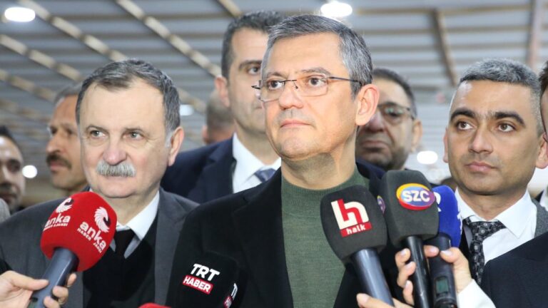 CHP Genel Başkanı Özel: Teşkilatımızın sesini dinlemeye devam edeceğiz