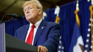 Trump’ın siyasi kaderi Anayasa Mahkemesi’nin elinde