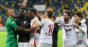 Galatasaray seriyi 14’e çıkardı
