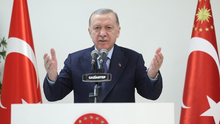 Cumhurbaşkanı Erdoğan: En son vatandaşımız da evine kavuşana kadar bize dinlenmek yok