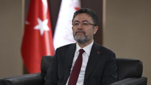 Bakan Yumaklı: ‘Turist’ anlamında kullandığım ‘Misafir’ kelimesi çarpıtıldı