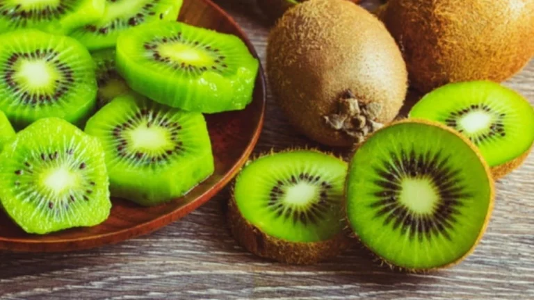 Bilimsel araştırma: Kivi tüketmek ruh haline iyi geliyor