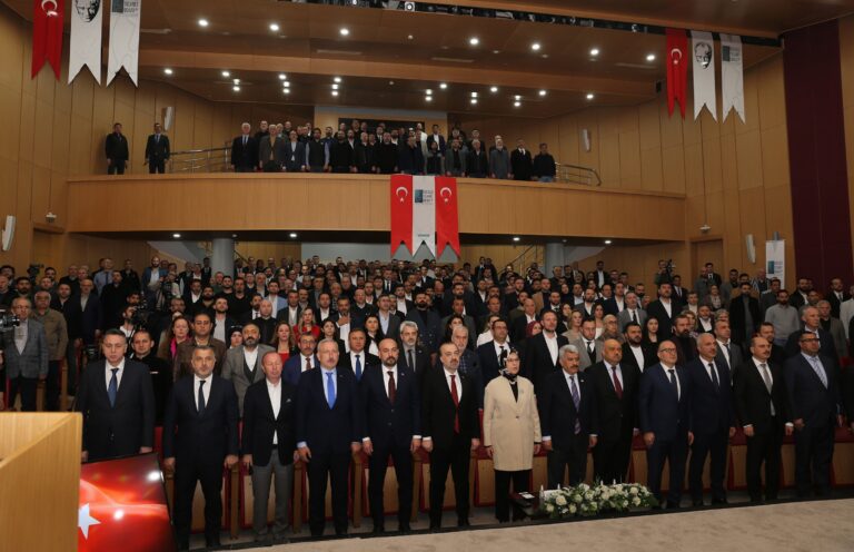 Kocaeli Ticaret Odası Başkanı Bulut, Bakan Özhaseki’den ‘150 bin dönüm rezerv alan’ sözü aldı