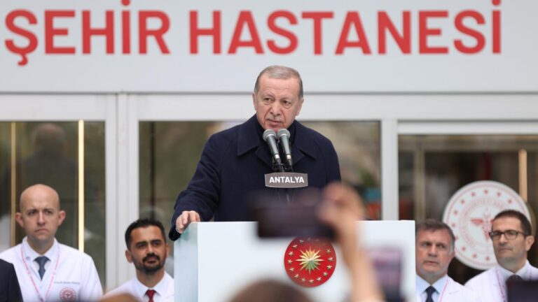 Cumhurbaşkanı Erdoğan: Türkiye sağlık merkezi haline geldi