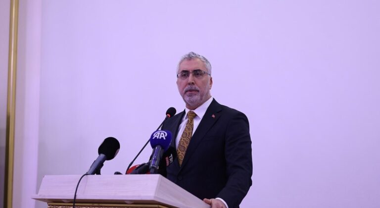 Bakan Işıkhan, Mardin’de “Vefa Buluşması İftar Programı” na katıldı