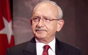 Kemal Bey hepinizi bi güzel kullandı