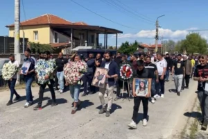 Solingen kurbanları, Filibe’de toprağa verildi!