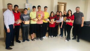Depremzede çocuklar için kütüphane kuruldu