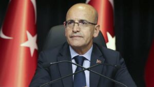 Bakan Şimşek: Dış ticaret açığındaki iyileşme 14,3 milyar dolara ulaştı