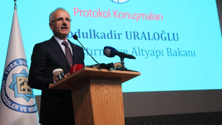 Bakan Uraloğlu: Pekin’den Londra’ya nakliye süresi 25 güne düşecek