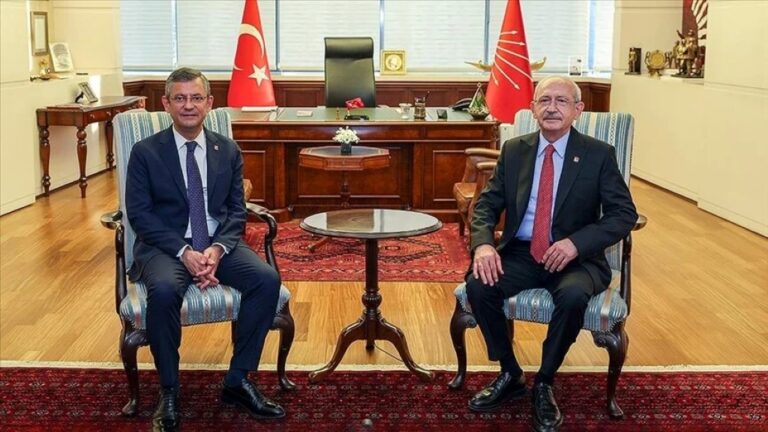 Özel ve Kılıçdaroğlu’nun ‘Siyaset’ Kapışması