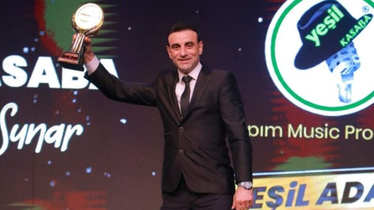 Kocaeli Kartepe’nin starı ilk ödülünü aldı!