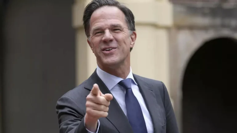 NATO Genel Sekreterliği için tek aday olan Mark Rutte kimdir?
