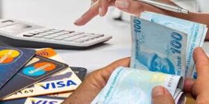 Hükümet, Kredi ve Kredi Kartı Faizlerini Yükselterek Milyonlarca Vatandaşı Faiz Bataklığına Sürükledi!