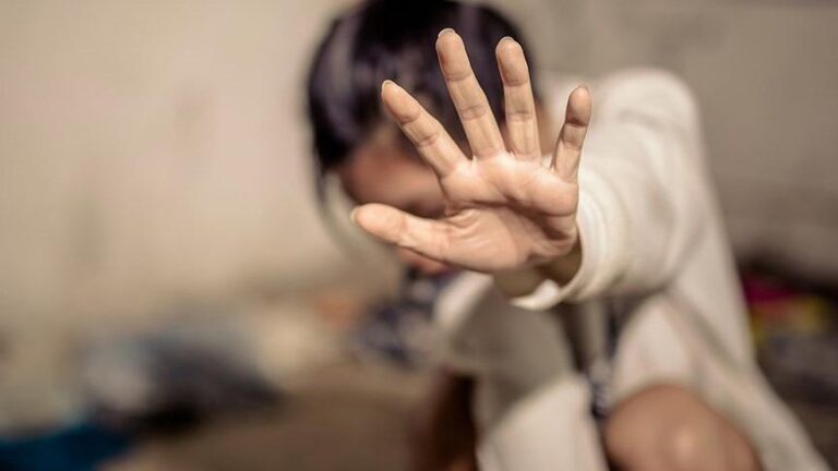 Bakan Göktaş, “Kadına yönelik şiddetle mücadele siyaset üstü bir meseledir”