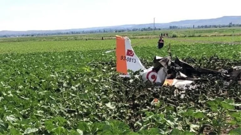 Kayseri’de eğitim uçağı düştü: 2 şehit