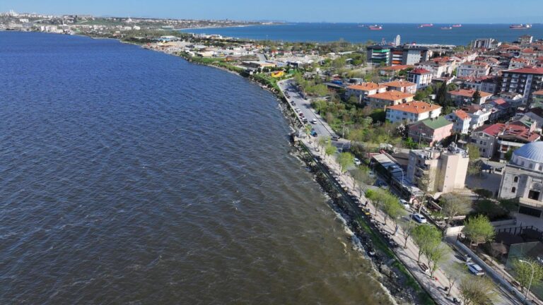 Küçükçekmece Lagünü yok olmak üzere: 7 metreden sonra oksijen kritik seviyede