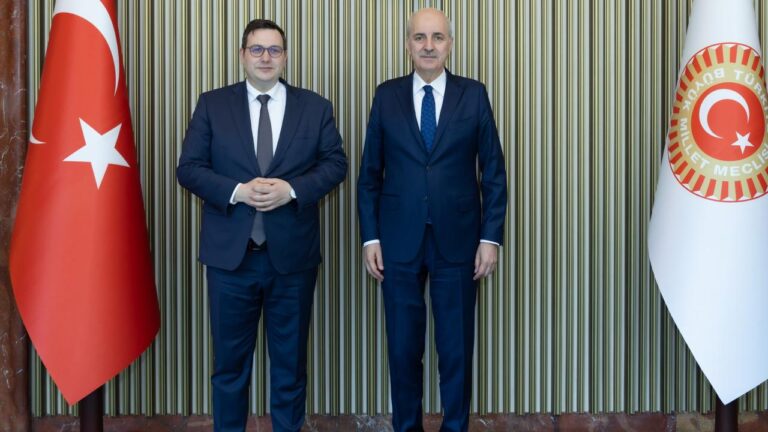 TBMM Başkanı Kurtulmuş, Çekya Dışişleri Bakanı’nı kabul etti